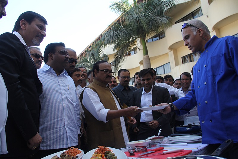 India Grape Harvest 2013