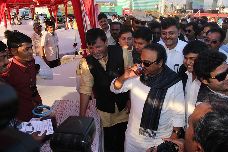 India Grape Harvest 2014